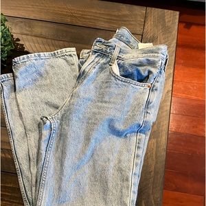Levi’s low pro straight size 25